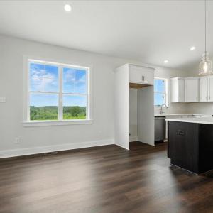 Photo #9 of 8666 Hat Creek Road, Brookneal, VA 1.6 acres