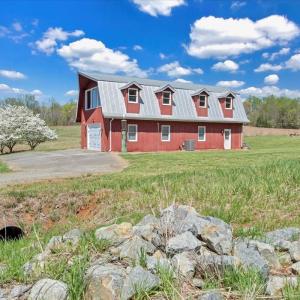 Photo #13 of 103 Crestview Road, Wirtz, VA 3.0 acres
