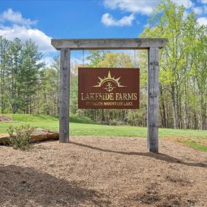 Photo #21 of 103 Crestview Road, Wirtz, VA 3.0 acres