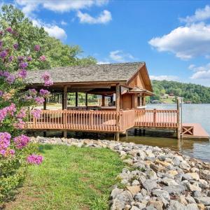 Photo #28 of 103 Crestview Road, Wirtz, VA 3.0 acres
