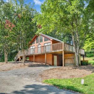 Photo #23 of 103 Crestview Road, Wirtz, VA 3.0 acres