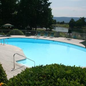 Photo #55 of 75 Dockside Circle, Moneta, VA