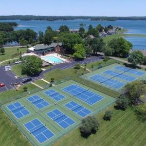 Photo #54 of 75 Dockside Circle, Moneta, VA