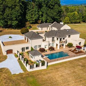 Photo #2 of 1209 Sycamore Creek Drive, Goode, VA 9.5 acres