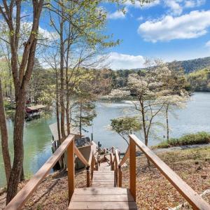 Photo #54 of 806 Cedar Key Lane, Huddleston, VA 1.7 acres