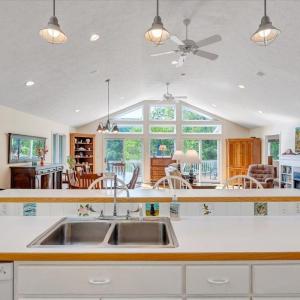Photo #17 of 806 Cedar Key Lane, Huddleston, VA 1.7 acres