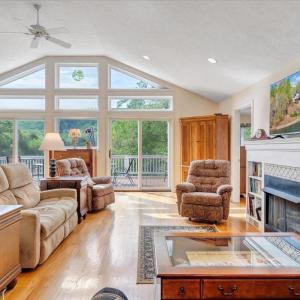 Photo #8 of 806 Cedar Key Lane, Huddleston, VA 1.7 acres
