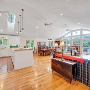 Photo #12 of 806 Cedar Key Lane, Huddleston, VA 1.7 acres