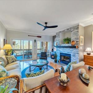 Photo #13 of 231 Mountain Cove Drive, Hardy, VA