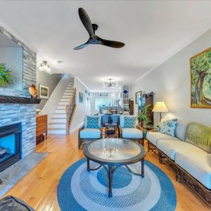 Photo #15 of 231 Mountain Cove Drive, Hardy, VA