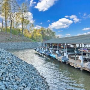 Photo #3 of 231 Mountain Cove Drive, Hardy, VA