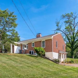 Photo #45 of 1235 Ashland Circle, Bedford, VA 0.4 acres