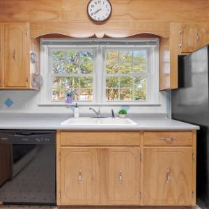 Photo #14 of 1235 Ashland Circle, Bedford, VA 0.4 acres