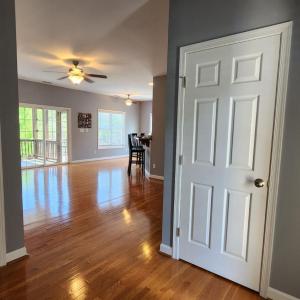 Photo #11 of 1057 Barrow Hills Drive, Moneta, VA 0.3 acres