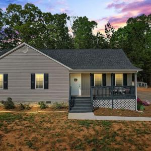 Photo #1 of 208 Samson Way, Madison Heights, VA 1.1 acres