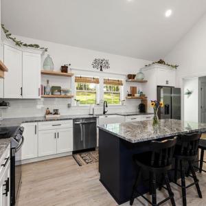 Photo #9 of 1038 Oak Leaf Court, Forest, VA 0.5 acres