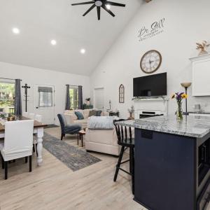 Photo #6 of 1038 Oak Leaf Court, Forest, VA 0.5 acres