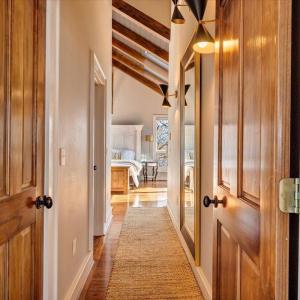 Photo #22 of 380 Blackrock Circle, Wintergreen, VA 0.6 acres