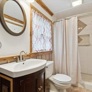 Photo #11 of 524 Longwood Avenue, Bedford, VA 0.4 acres