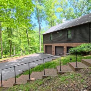 Photo #4 of 2130 Burnt Bridge Rd., Lynchburg, VA 2.1 acres