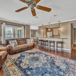 Photo #9 of 100 Bridgewater Pointe Place, Moneta, VA