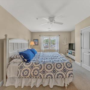 Photo #23 of 100 Bridgewater Pointe Place, Moneta, VA