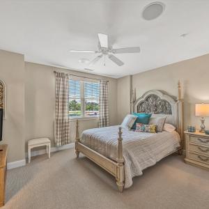 Photo #26 of 100 Bridgewater Pointe Place, Moneta, VA