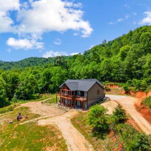 Photo #2 of 929 Poor House Farm Road, Amherst, VA 3.0 acres