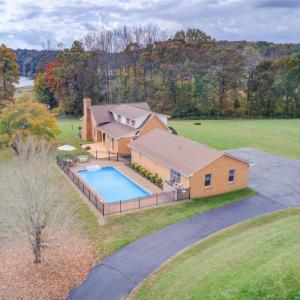 Photo #1 of 450 Holyfield Lane, Moneta, VA 12.0 acres
