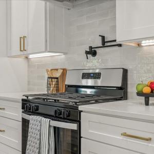 Photo #13 of 1037 Westerham Court, Huddleston, VA 0.4 acres