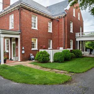 Photo #53 of 3809 Peakland Place, Lynchburg, VA 0.4 acres