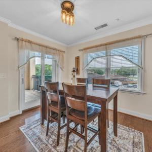 Photo #17 of 100 Bridgewater Pointe Place, Moneta, VA