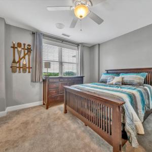 Photo #34 of 100 Bridgewater Pointe Place, Moneta, VA