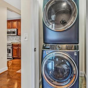 Photo #18 of 100 Bridgewater Pointe Place, Moneta, VA