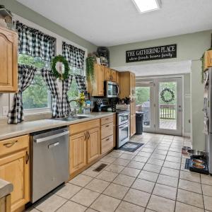 Photo #12 of 221 Castle Craig Drive, Evington, VA 1.7 acres