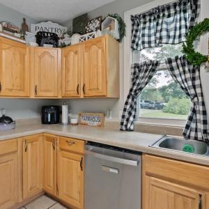 Photo #15 of 221 Castle Craig Drive, Evington, VA 1.7 acres