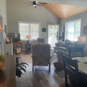 Photo #13 of 212 Timberlake Drive, Lynchburg, VA 0.4 acres