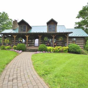 Photo #1 of 202 Springhill Circle, Bedford, VA 8.7 acres