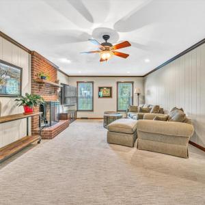 Photo #17 of 302 Ivy Lane, Daleville, VA