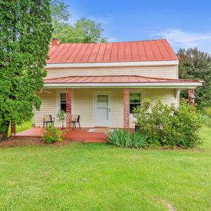 Photo #2 of 687 Gidsville Road, Amherst, VA 4.9 acres