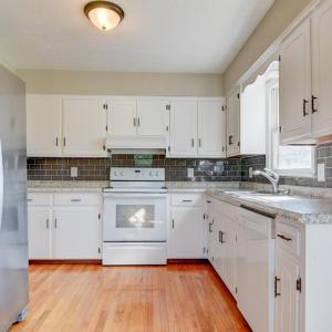 Photo #10 of 139 Grimes Drive, Madison Heights, VA 0.5 acres