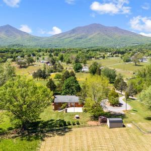 Photo #1 of 1129 Croft Lane, Bedford, VA 43.4 acres