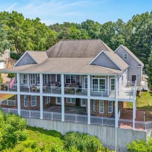 Photo #55 of 220 Village Lane, Moneta, VA 0.5 acres