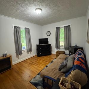 Photo #25 of 100 New Chapel Road, Rustburg, VA 1.7 acres