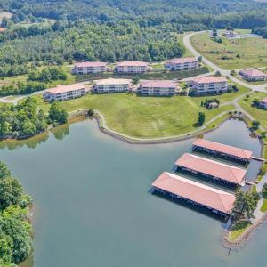 Photo #38 of 1066 Siesta Key Court, Moneta, VA