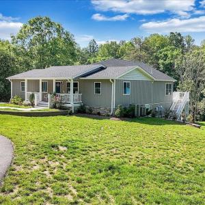 Photo #34 of 1620 Stripers Cove Road, Goodview, VA 0.7 acres
