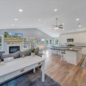 Photo #8 of 1620 Stripers Cove Road, Goodview, VA 0.7 acres