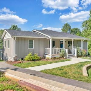 Photo #3 of 1620 Stripers Cove Road, Goodview, VA 0.7 acres