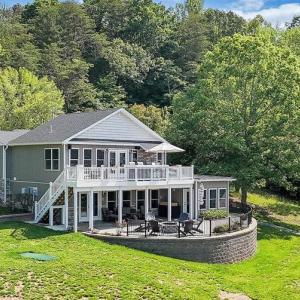 Photo #45 of 1620 Stripers Cove Road, Goodview, VA 0.7 acres