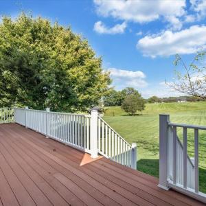 Rear Deck and View